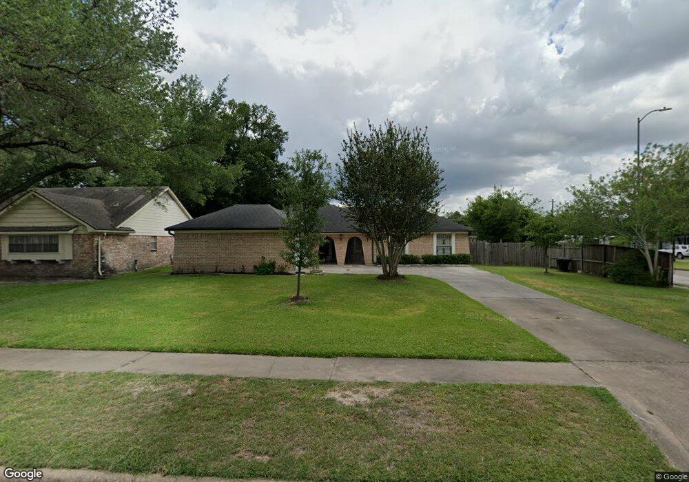 7402 Oak Arbor Dr, Houston, TX 77088 - photo 1