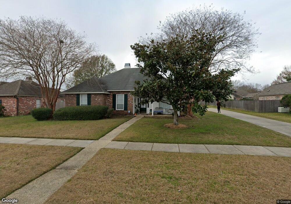5087 Myrtle Hill Ave, Zachary, LA 70791 - photo 1