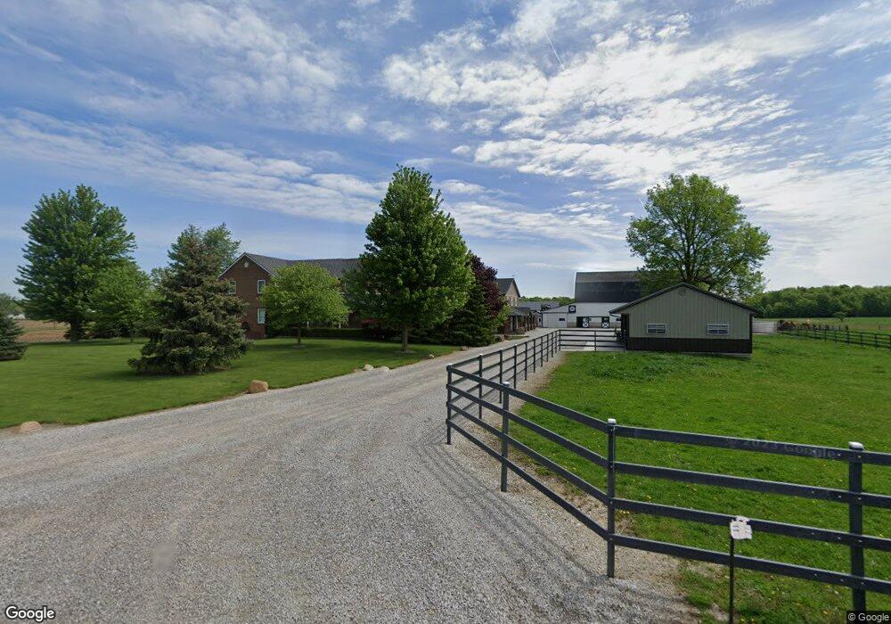 9512 Graber Rd, Grabill, IN 46741 - photo 1