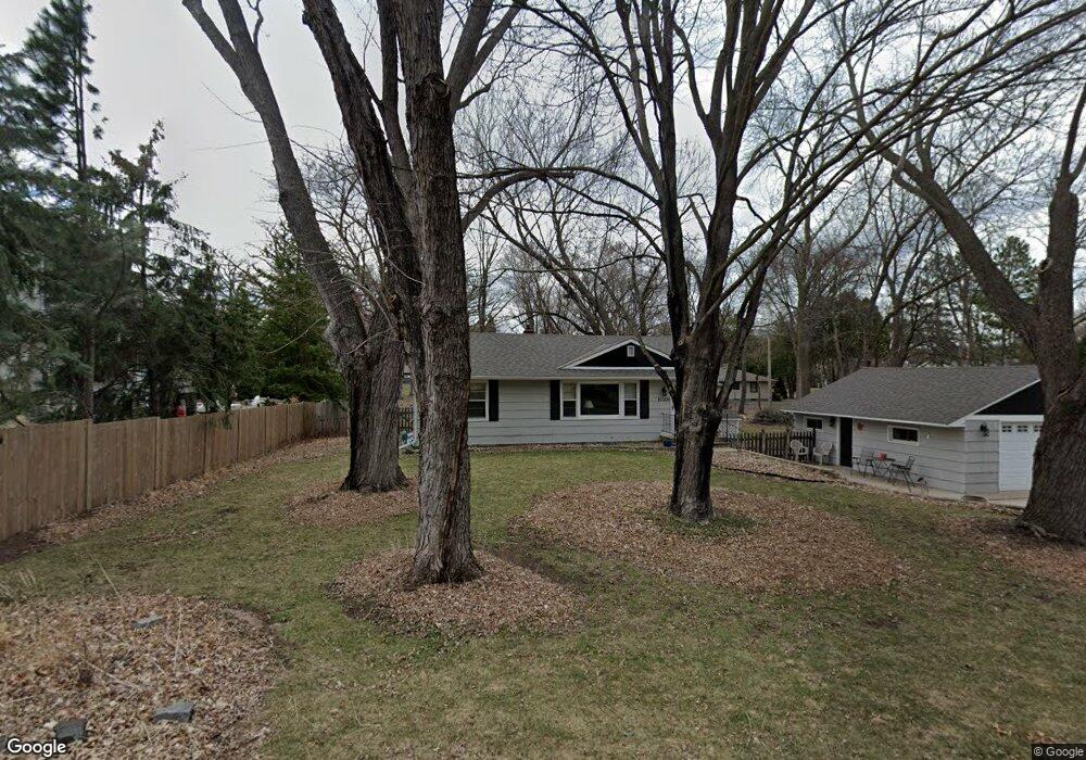 15508 Mckenzie Blvd, Minnetonka, MN 55345 - photo 1