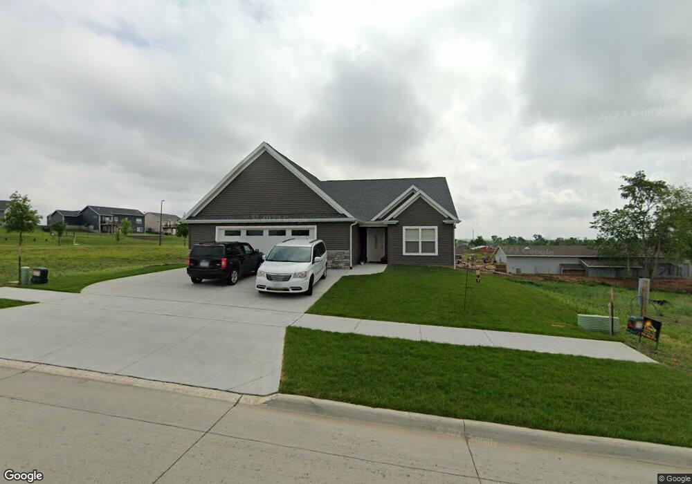 3309 Sokol Ln SW, Cedar Rapids, IA 52404 - photo 1