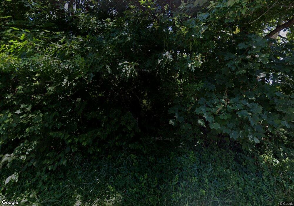 463 Sharps Lot Rd, Swansea, MA 02777 - photo 1