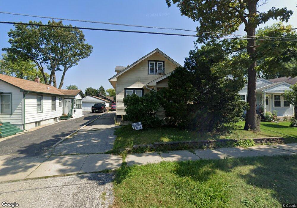 31 S Maple Ave, Waukegan, IL 60085 - photo 1