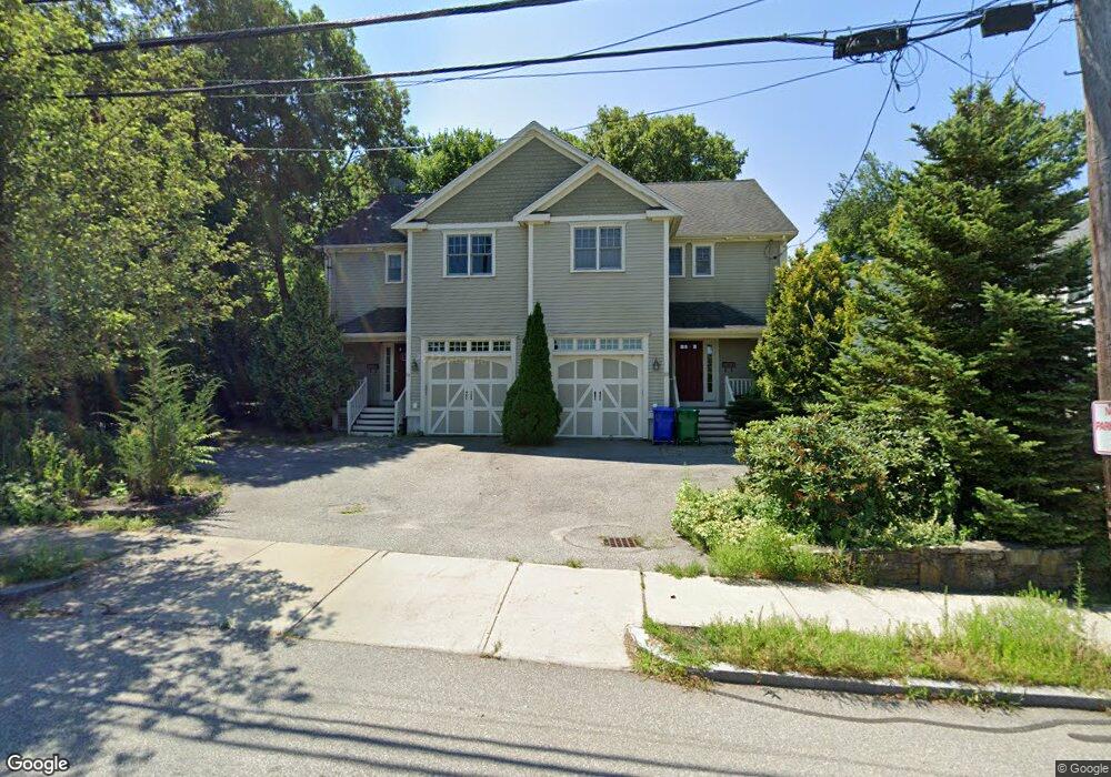 100 Hull St unit 1, Newtonville, MA 02460 - photo 1