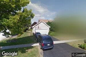 573 Lakewood Farms Dr, Bolingbrook, IL 60490
