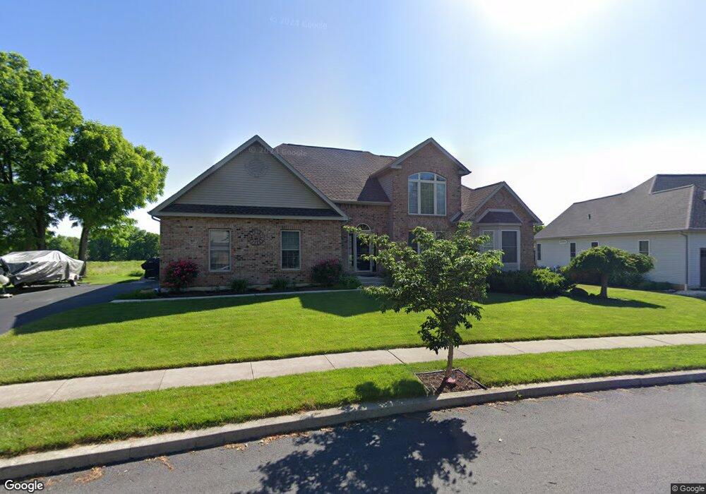 3325 Overlook Dr, Emmaus, PA 18049 - photo 1