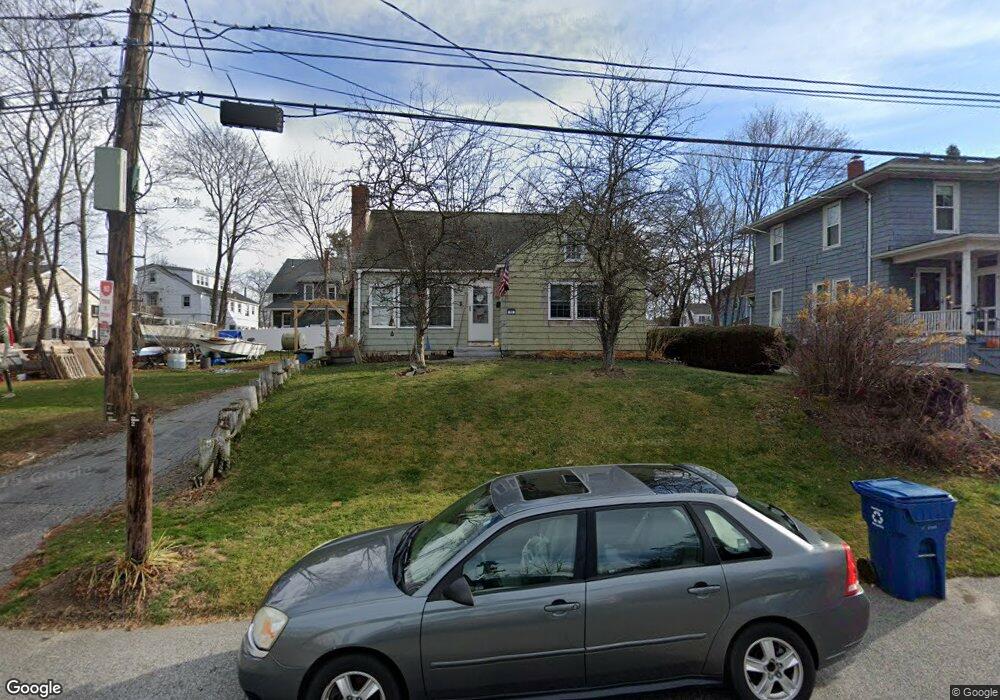 18 MacHigonne St, Portland, ME 04102 - photo 1