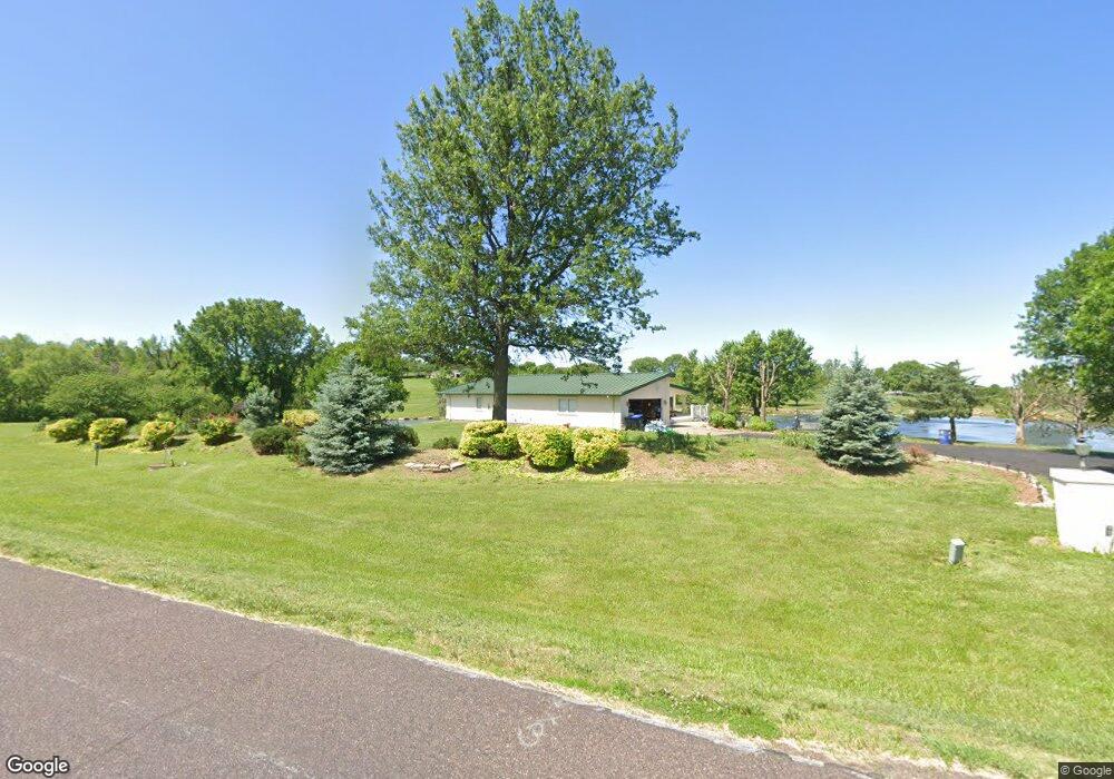 3313 SW Clarhan Rd, Topeka, KS 66614 - photo 1