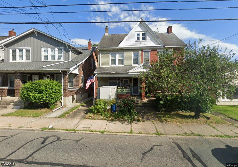 918 Chestnut St, Emmaus, PA 18049 - photo 1