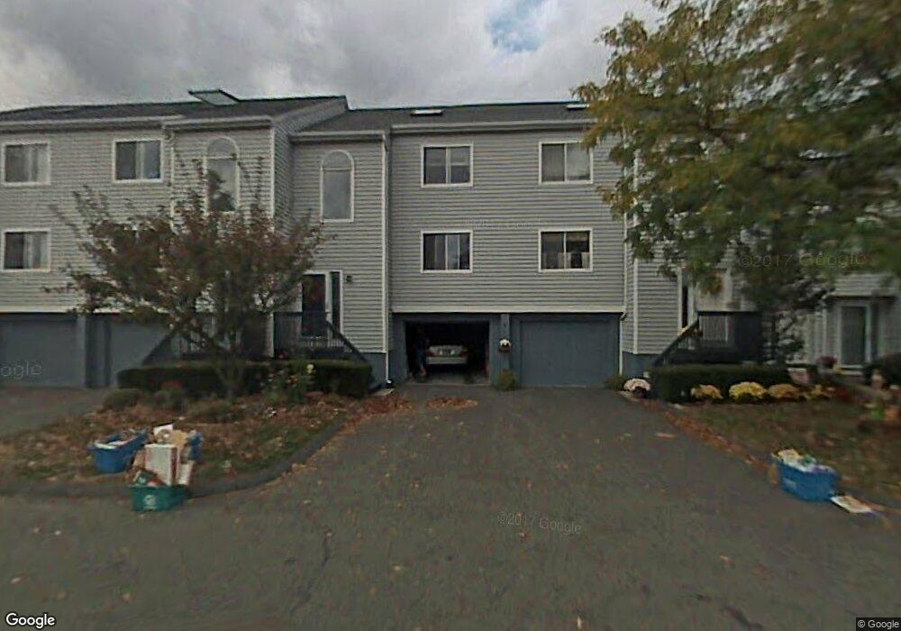 33 Sunridge Ln, Cromwell, CT 06416 - photo 1