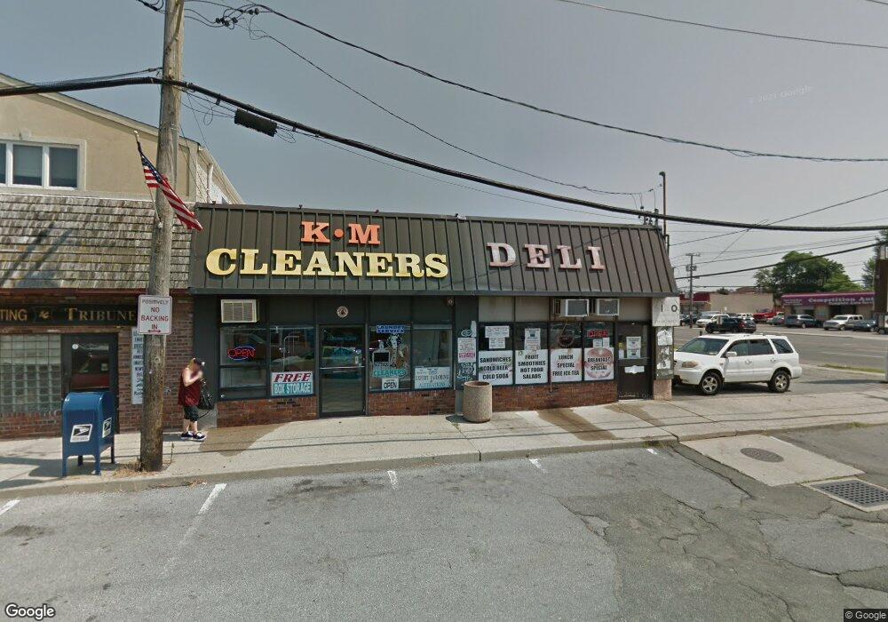 8 California Place N, Island Park, NY 11558 - photo 1