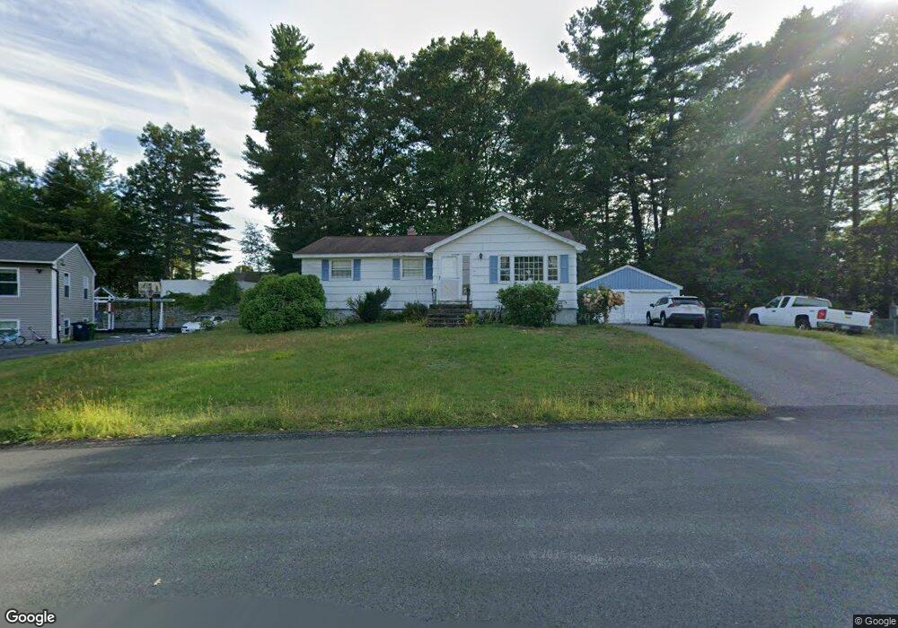 26 Edinburgh Dr, Nashua, NH 03062 - photo 1
