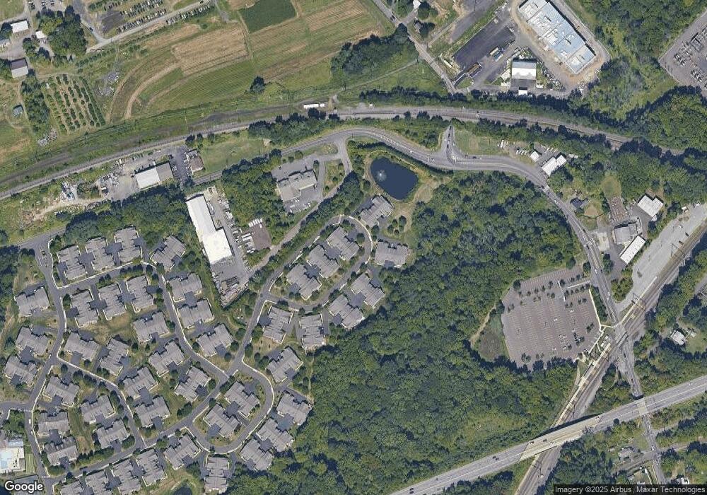 923 Daylily Dr unit V177, Langhorne, PA 19047 - photo 1