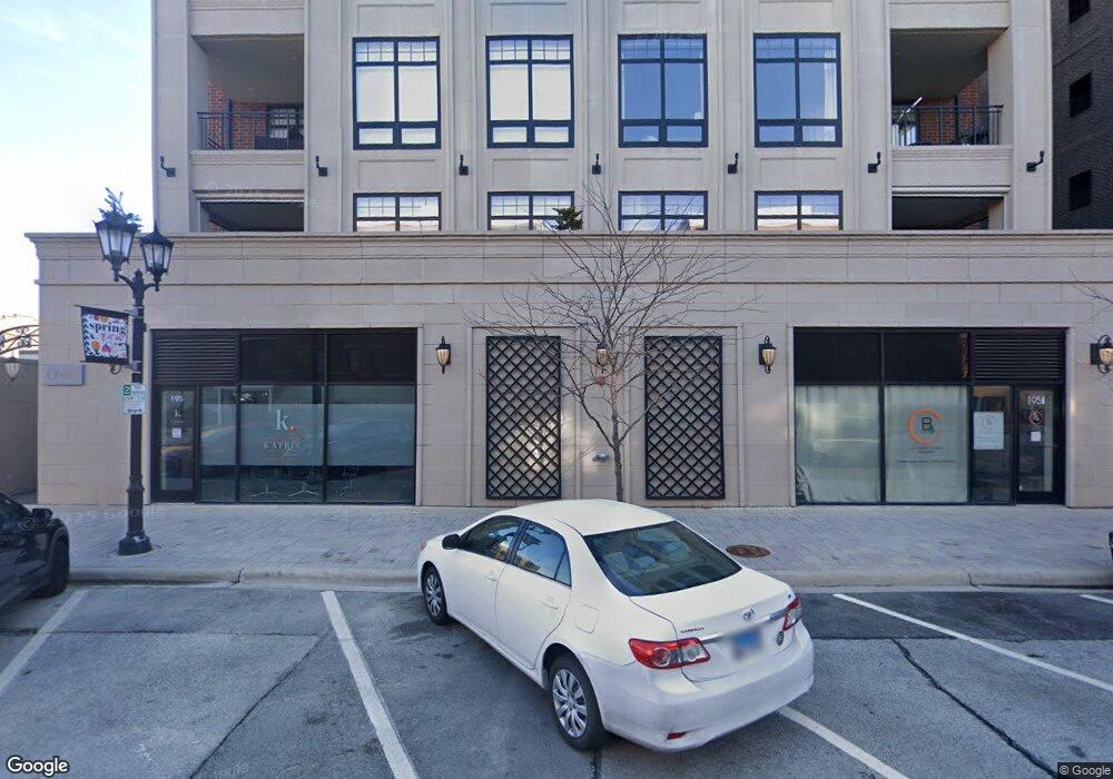 197 N Addison Ave, Elmhurst, IL 60126 - photo 1