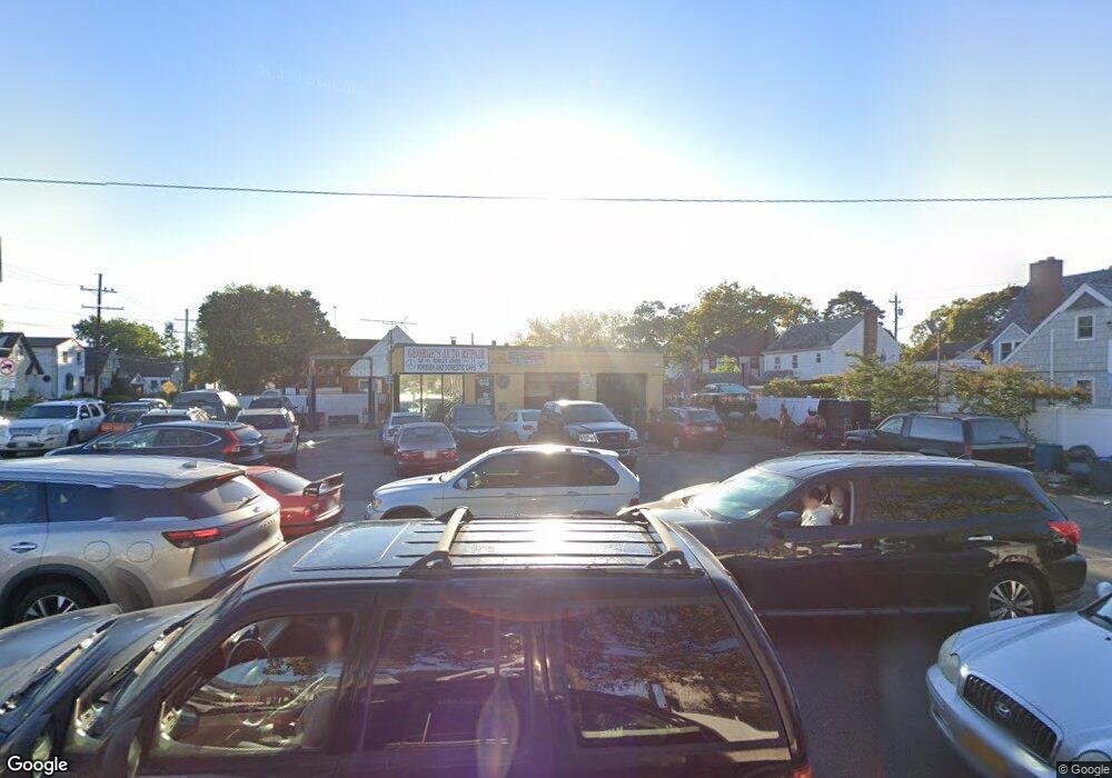 99 Franklin Ave, Franklin Square, NY 11010 - photo 1