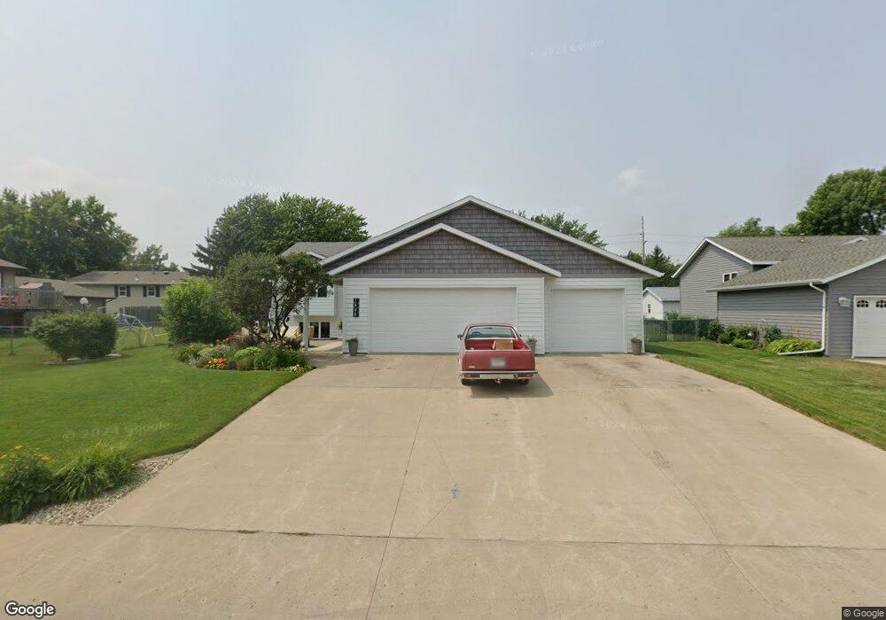 1609 8th Ave NE, Jamestown, ND 58401 - photo 1