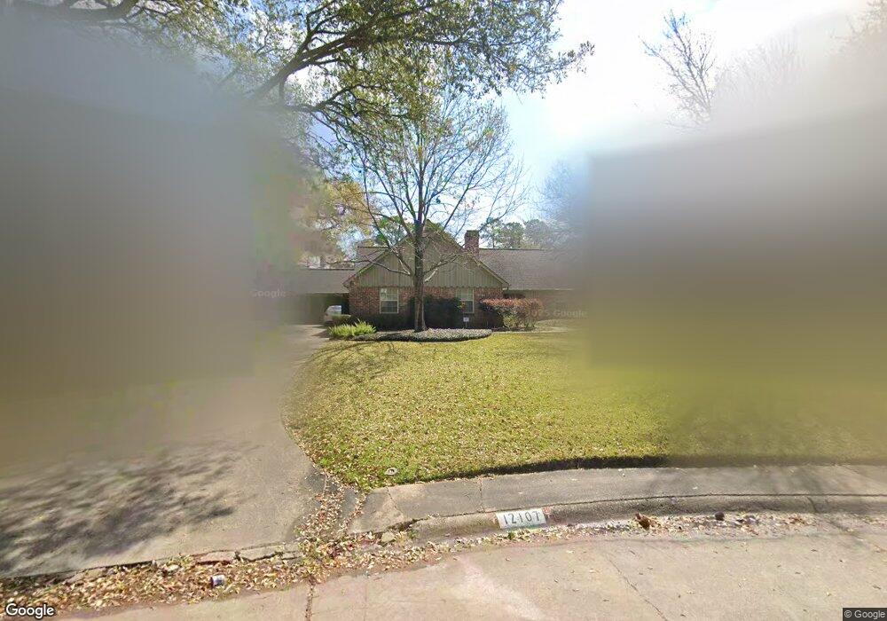 12107 Beauregard Dr, Houston, TX 77024 - photo 1