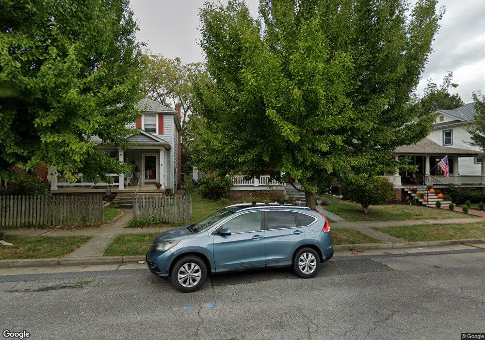 561 Chestnut Ave, Waynesboro, VA 22980 - photo 1