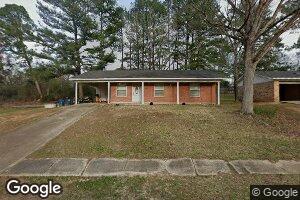 117 General Beauregard Dr, Vivian, LA 71082