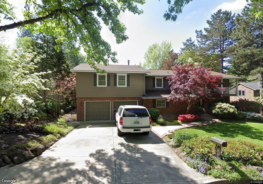 3230 Fir Ridge Rd, Lake Oswego, OR 97035 - photo 1