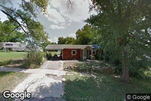 215 W 4th St, Onaga, KS 66521
