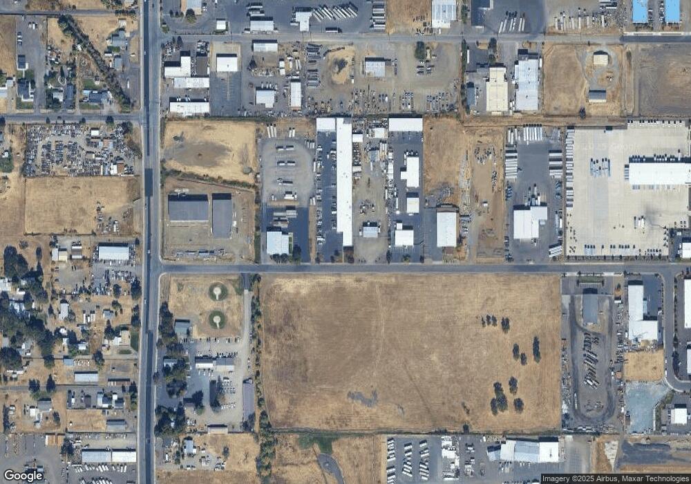 201 Bateman Dr unit 13&14, Medford, OR 97502 - photo 1