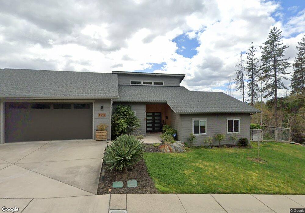 1557 NE Noble Heights, Grants Pass, OR 97526 - photo 1