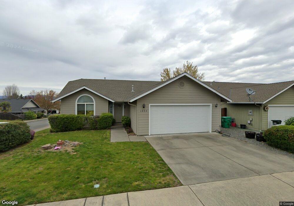 1398 Andy Griffith Dr, Grants Pass, OR 97527 - photo 1