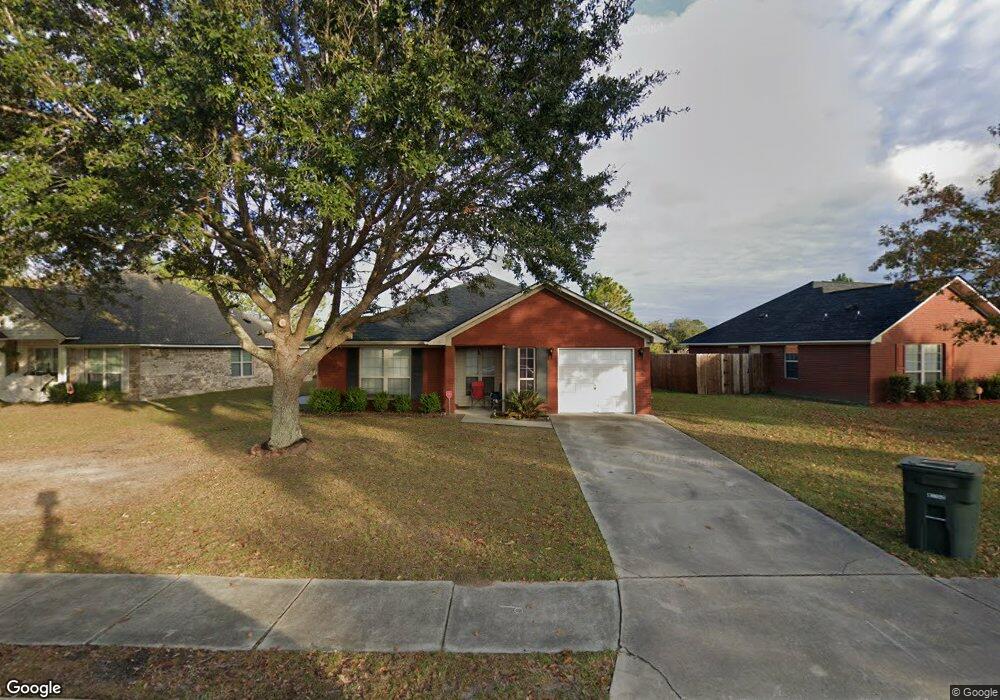 130 Wayfair Ln, Hinesville, GA 31313 - photo 1