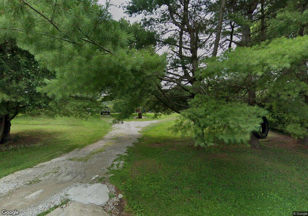 5520 Old Logan Rd SE, Lancaster, OH 43130 - photo 1