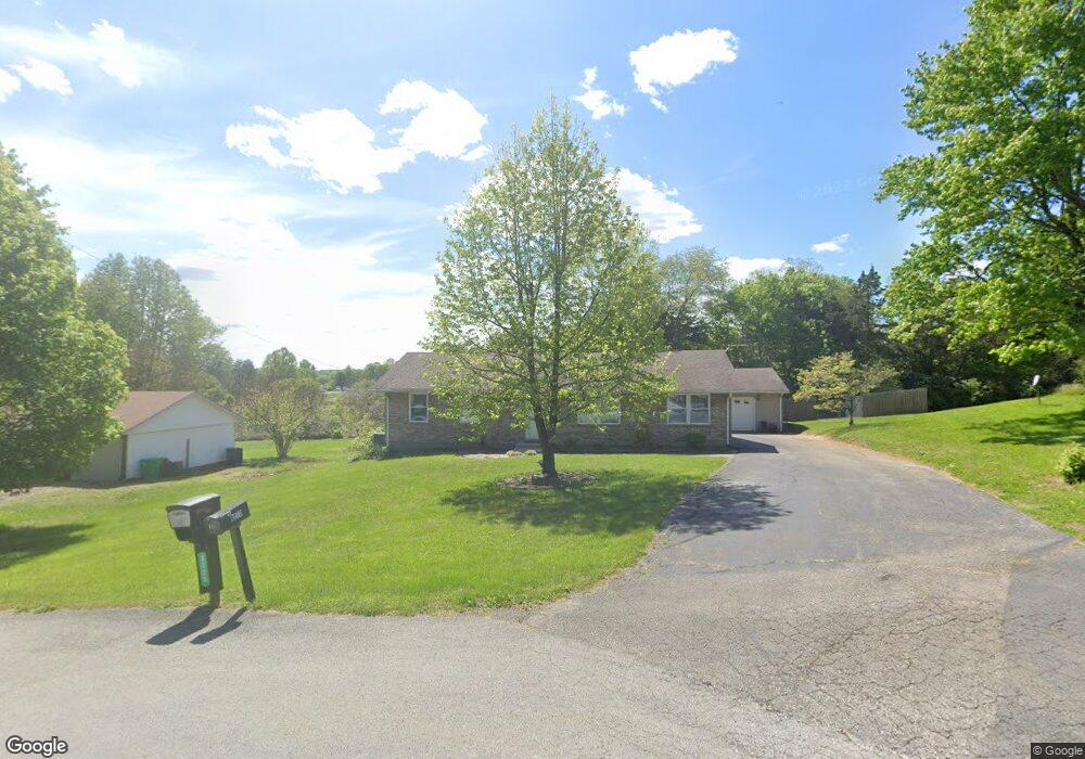 8209 Sara Ln, Georgetown, IN 47122 - photo 1
