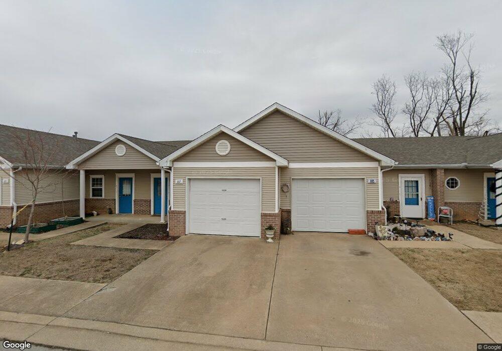 607 N 7th St, Rogers, AR 72756 - photo 1