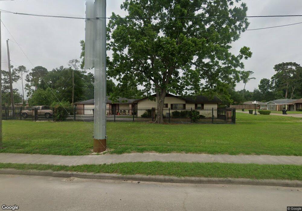 1203 W Donovan St, Houston, TX 77091 - photo 1