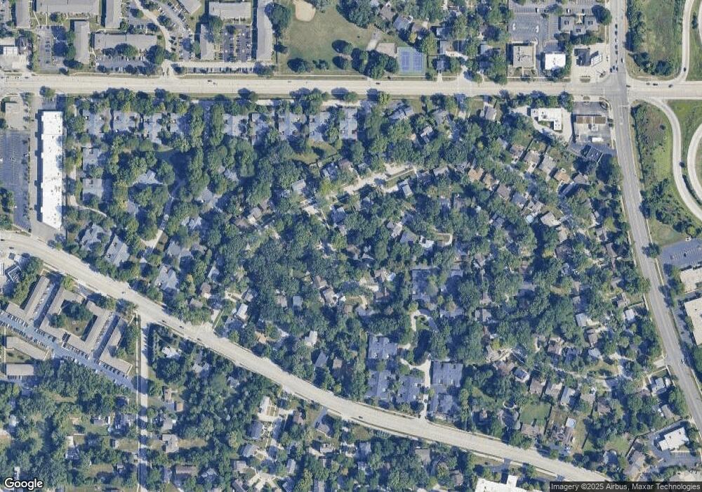 2128 Davis Ct, Rolling Meadows, IL 60008 - photo 1