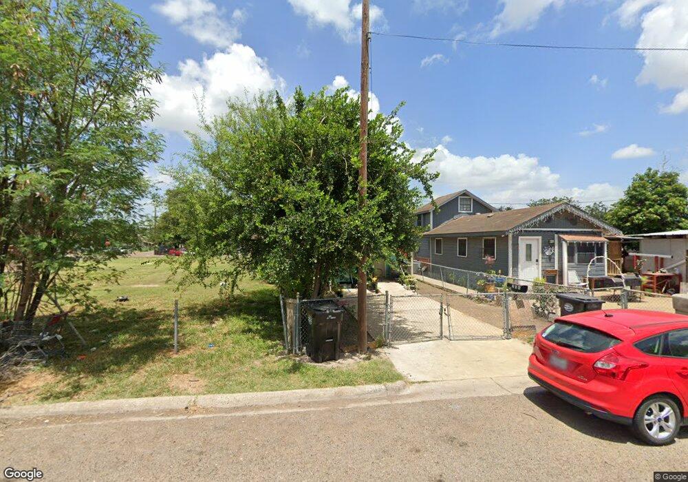 206 N Pino St, Weslaco, TX 78596 - photo 1