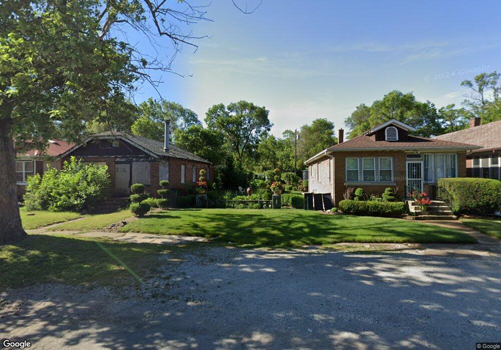 631 W 39th Ave, Gary, IN 46408 - photo 1