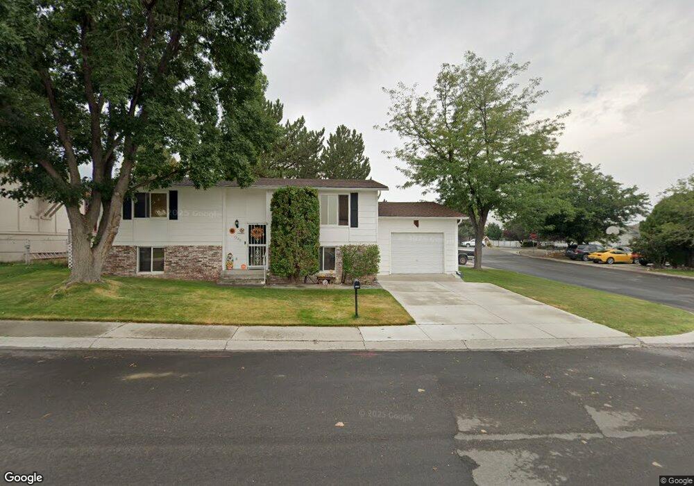 1320 Pronto Ave, Winnemucca, NV 89445 - photo 1