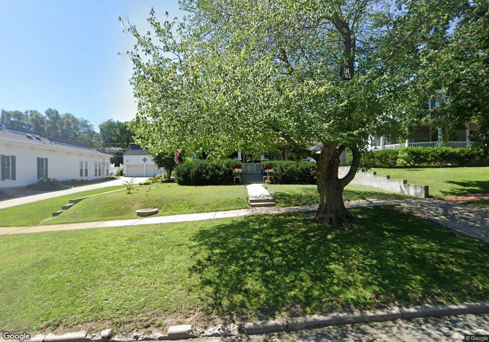 514 W 8th St, Concordia, KS 66901 - photo 1