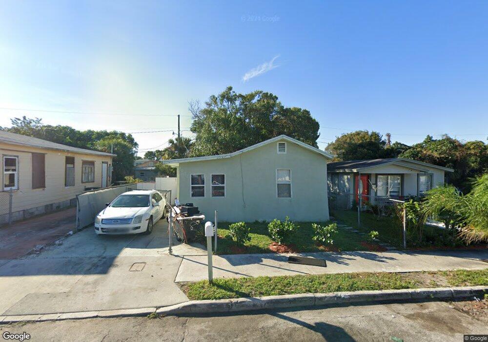 1032 State St, West Palm Beach, FL 33407 - photo 1