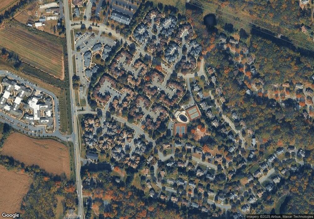 128 Wimbledon Square, Hackettstown, NJ 07840 - photo 1