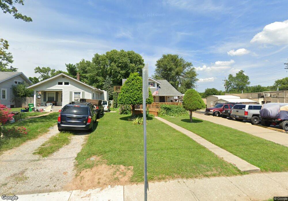 810 Main St, Jeffersonville, IN 47130 - photo 1