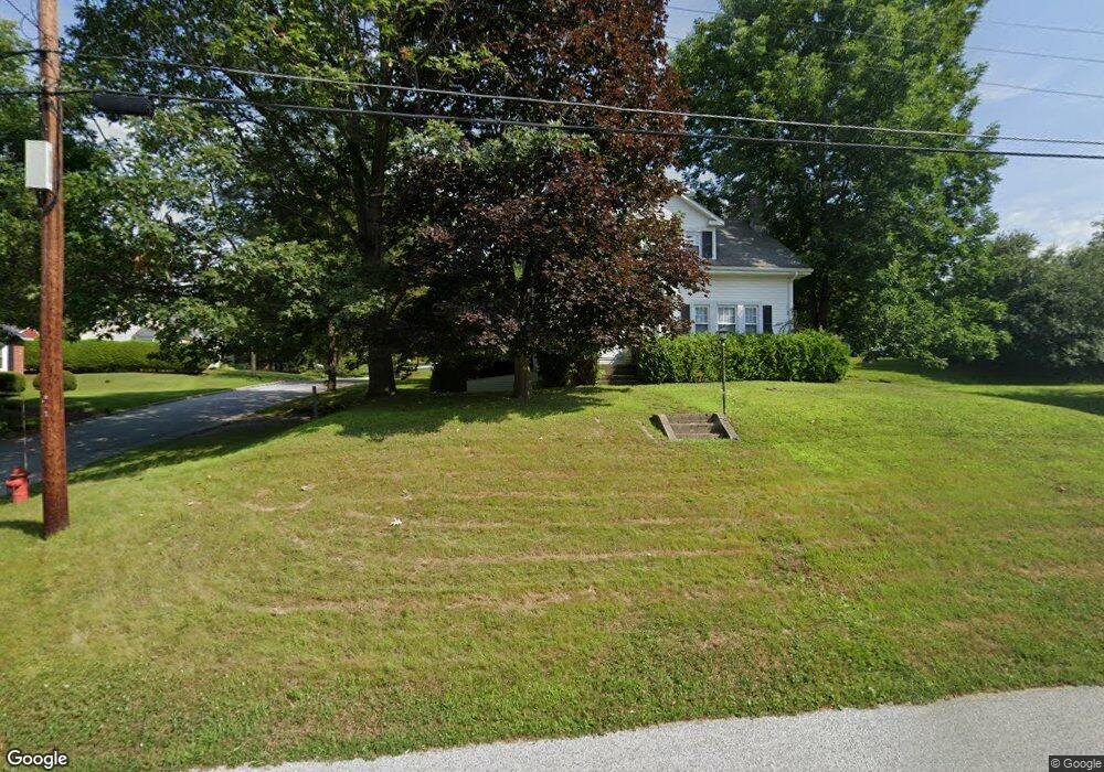 123 Walnut St, Rutland, VT 05701 - photo 1