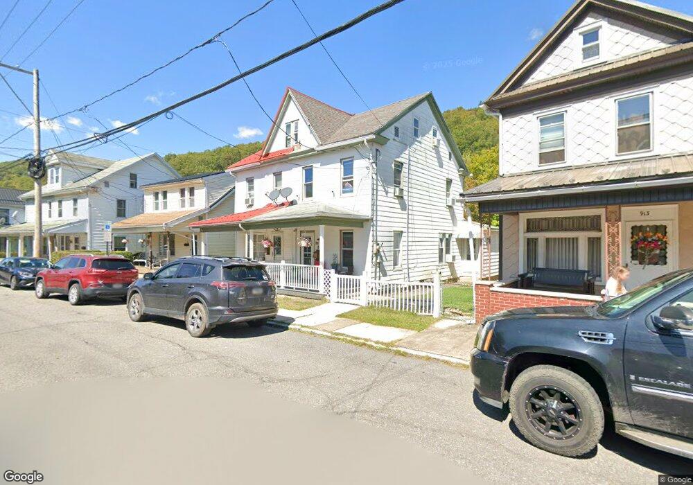 919 Center St, Coal Township, PA 17866 - photo 1