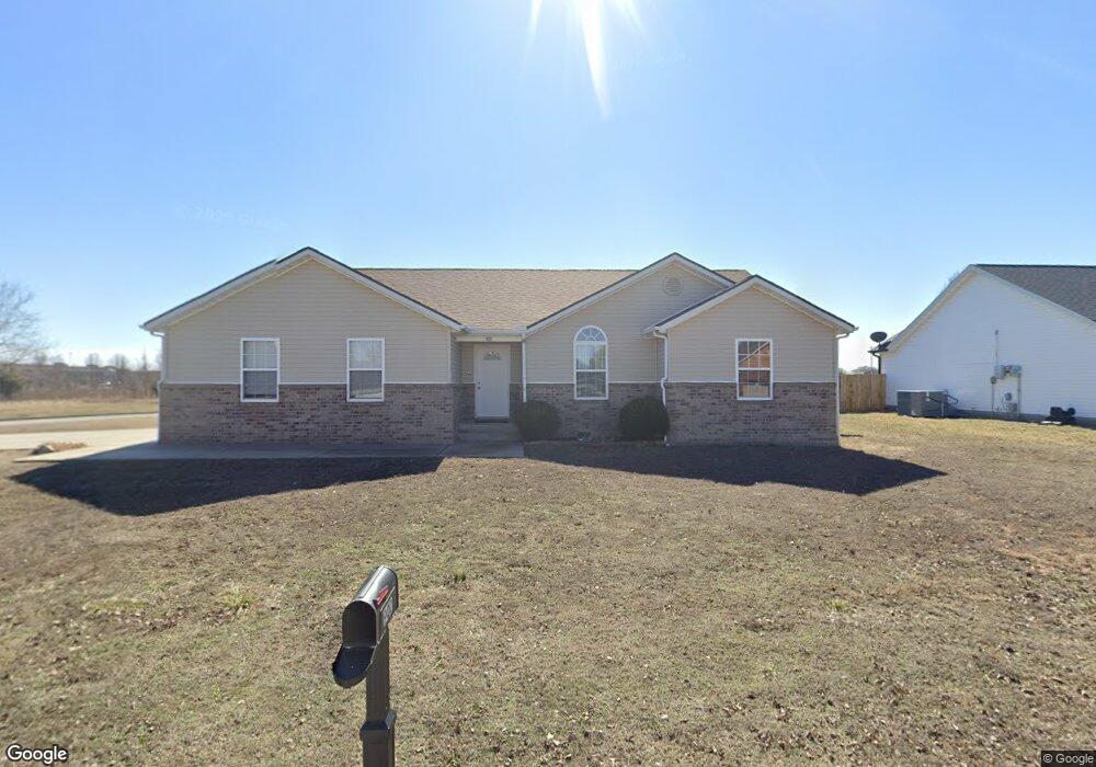 902 Katlin Cir, Carl Junction, MO 64834 - photo 1