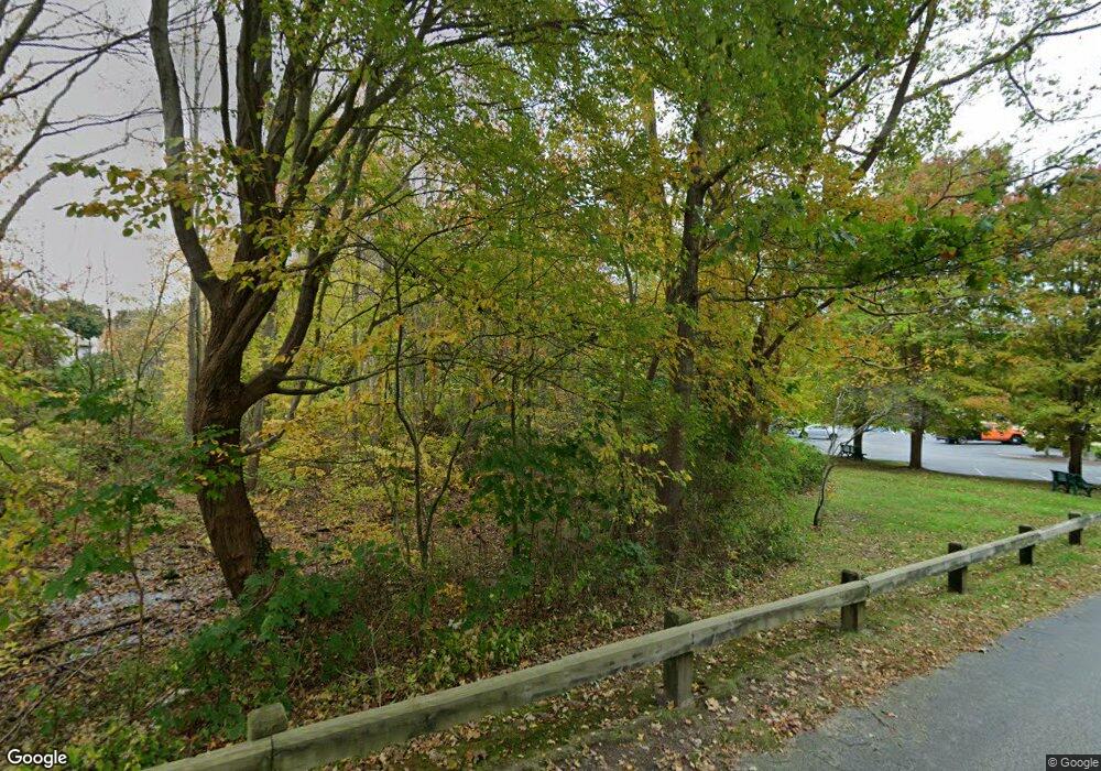 6 Pequot Run, Pawcatuck, CT 06379 - photo 1