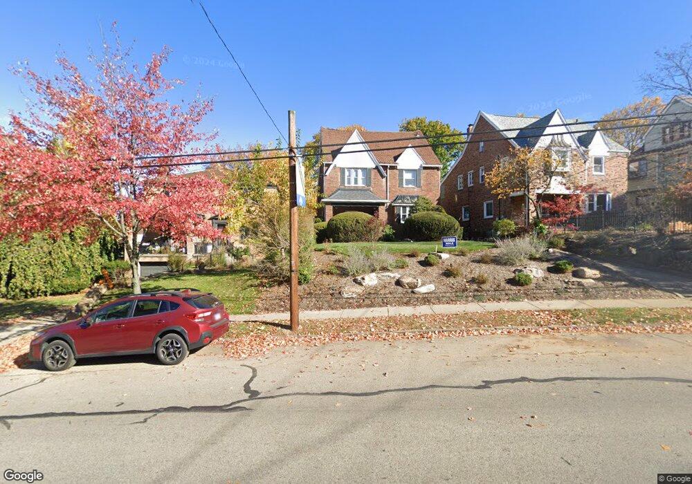 6401 Beacon St, Pittsburgh, PA 15217 - photo 1