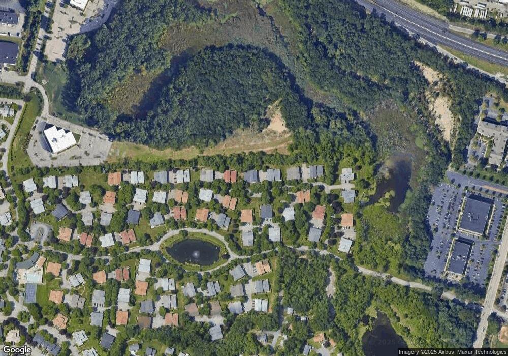 302 Chatham Cir, Warwick, RI 02886 - photo 1