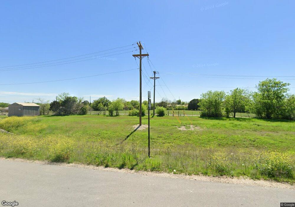 1511 Azle Hwy, Weatherford, TX 76085 - photo 1
