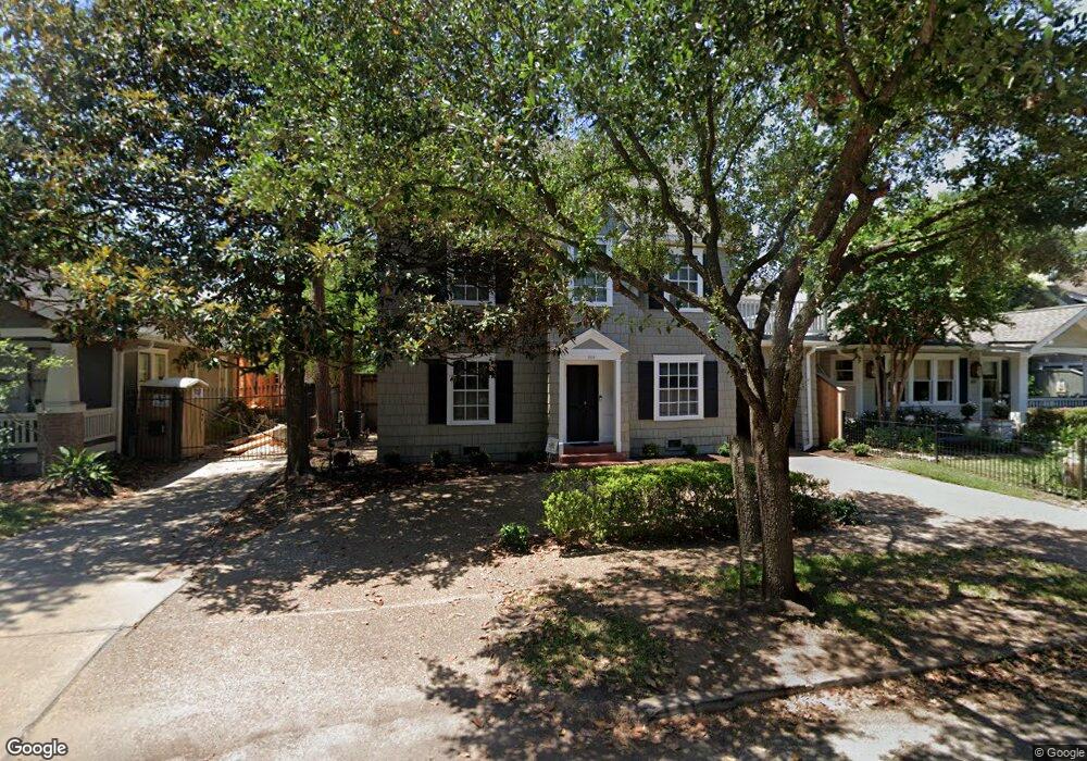 1810 Haver St, Houston, TX 77006 - photo 1