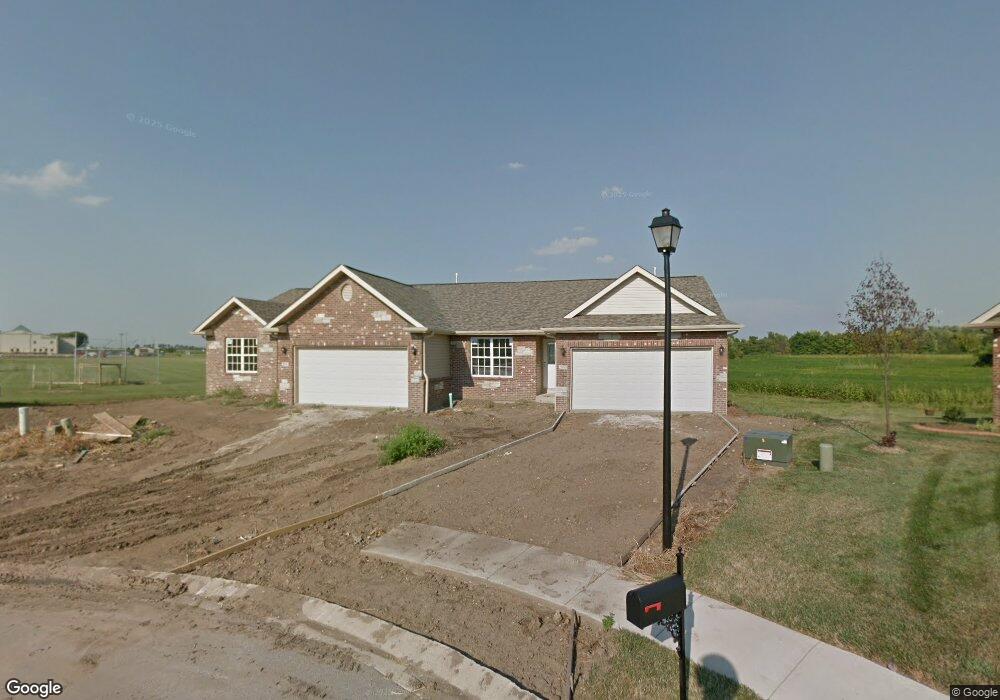 2093 Briarbend Ct, Maryville, IL 62062 - photo 1